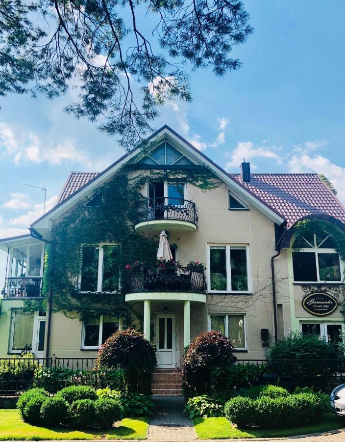 Vila Florena Garden Паланга Экстерьер фото